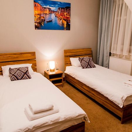 Hotel - Restauracja Platan Sędziszów Małopolski Εξωτερικό φωτογραφία