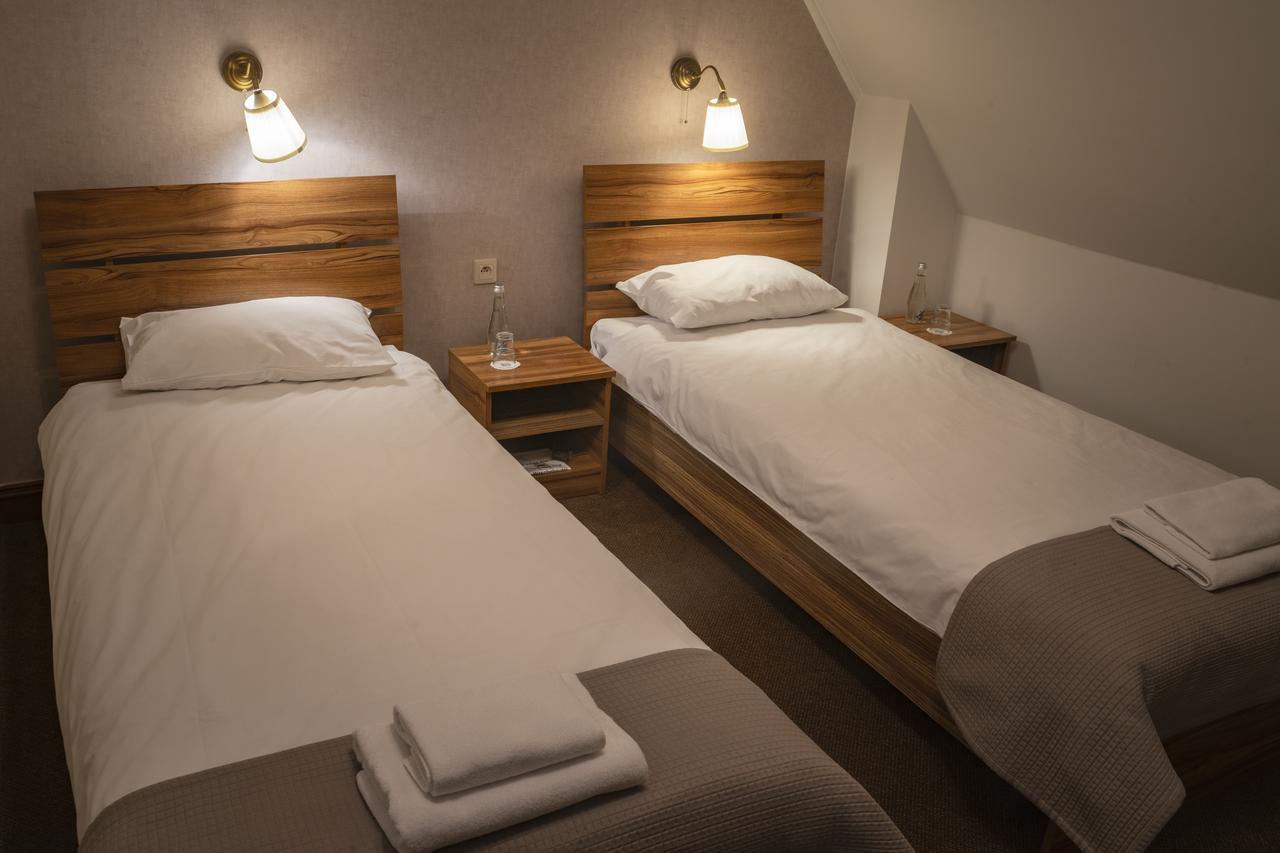 Hotel - Restauracja Platan Sędziszów Małopolski Εξωτερικό φωτογραφία