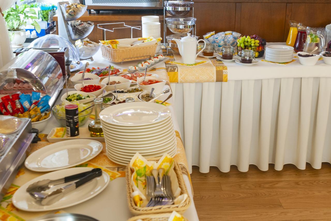 Hotel - Restauracja Platan Sędziszów Małopolski Εξωτερικό φωτογραφία